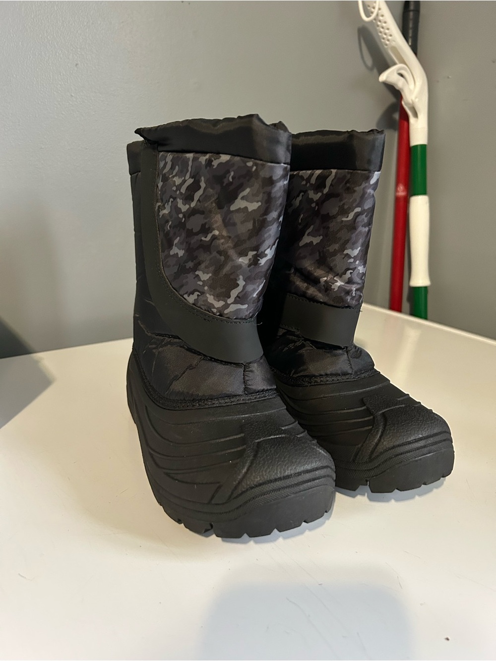 Dream Pairs Kids Black Camo Winter Snow Boots